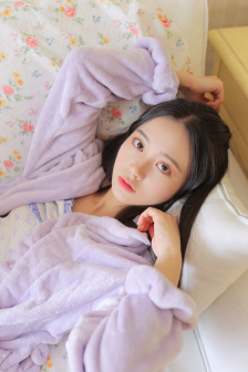 当着老公的面做多人运动